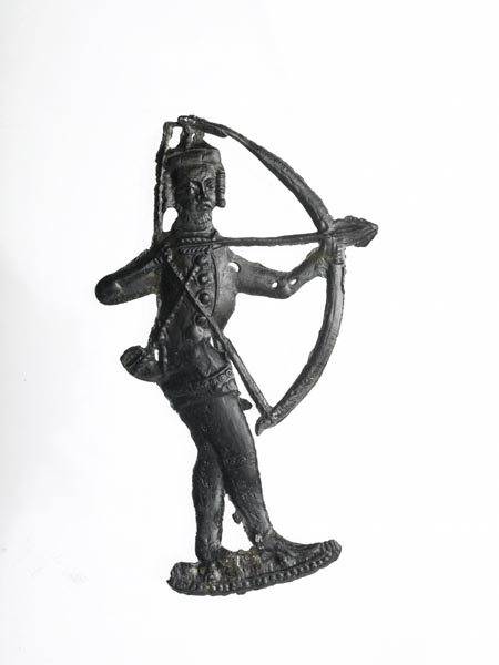 Pewter badge of an archer. He stands with a bow and arrow. He wears a short buttoned jacket, hose and a garter above the knee. He has a horn on a strap slung across his body.